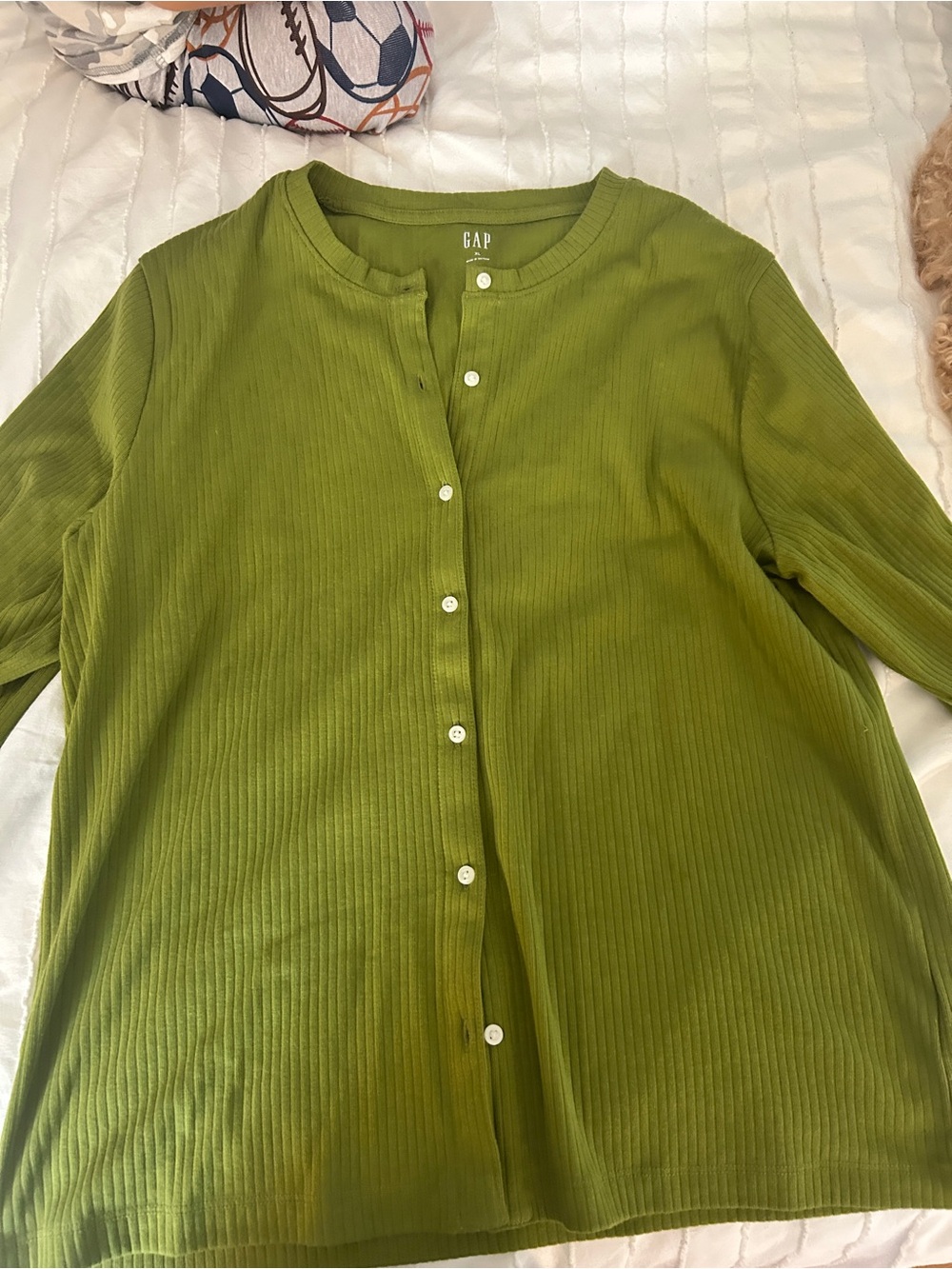 GAP Olive Ribbed Button-Front Cardigan - Picture 4 of 4
